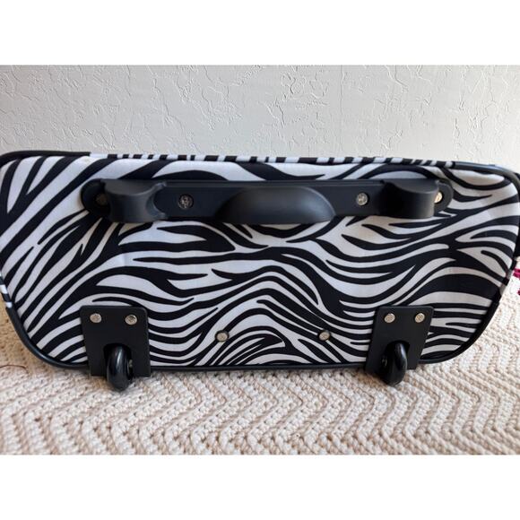 NEW Carry On Friendly Rolling Travel Bag Zebra Print Wheeled Duffel Luggage - Picture 3 of 10